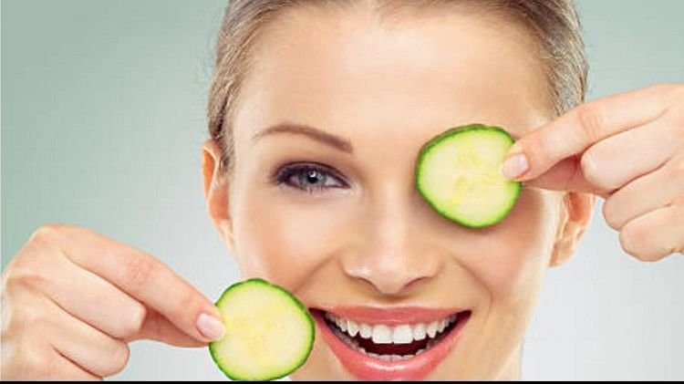 Kheera For Skin:खीरे की मदद से हटाएं चेहरे के दाग-धब्बे, इस तरह करें इस्तेमाल - Cucumber Face Pack For Remove Facial Marks And Acne Scars - Amar Ujala Hindi News Live