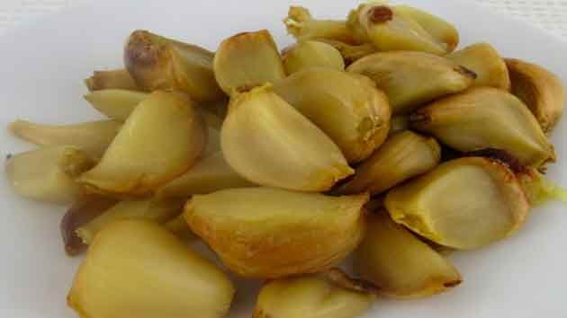 खाली पेट खाएं भुनी हुई लहसुन, जानिए 5 कारण । Roasted Garlic Benefit