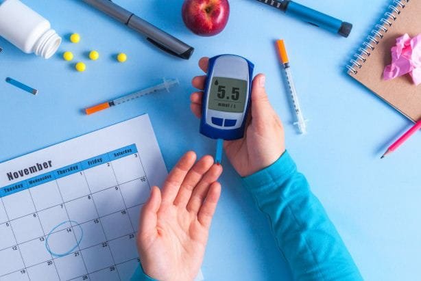 World Diabetes Day: डायबिटीज़ को नियंत्रित करने के आसान प्राकृतिक उपाय (How To Control Diabetes Naturally?)