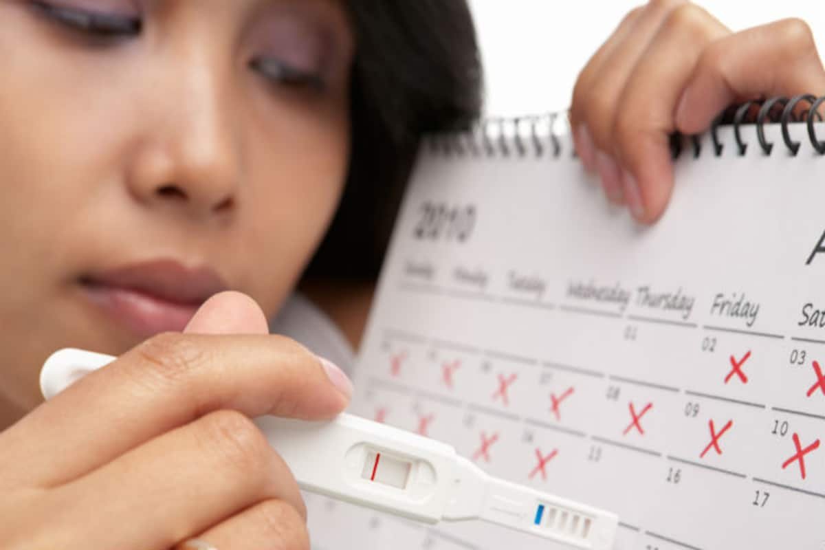 Pregnancy Test At Home: घर पर कर रही हैं प्रेगनेंसी टेस्ट तो ना करें ये गलतियां, जानें क्या है इसका सही तरीका - Know how to take taking a pregnancy test at