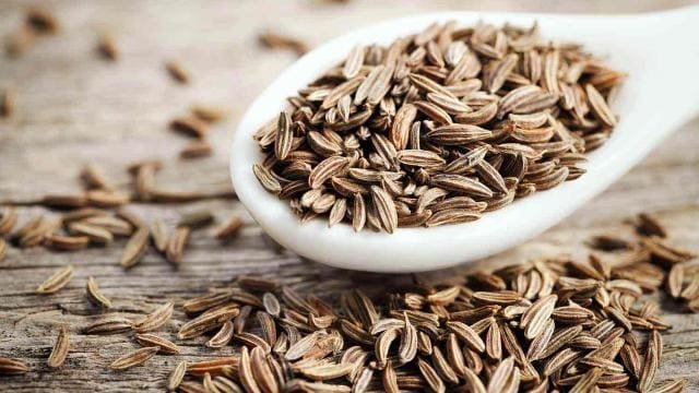 cumin helps you to loose weight - जीरा खाने से वजन कम करने के अलावा हैं कई फायदे 1